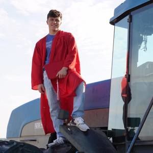 Meet your Posher, Hunter